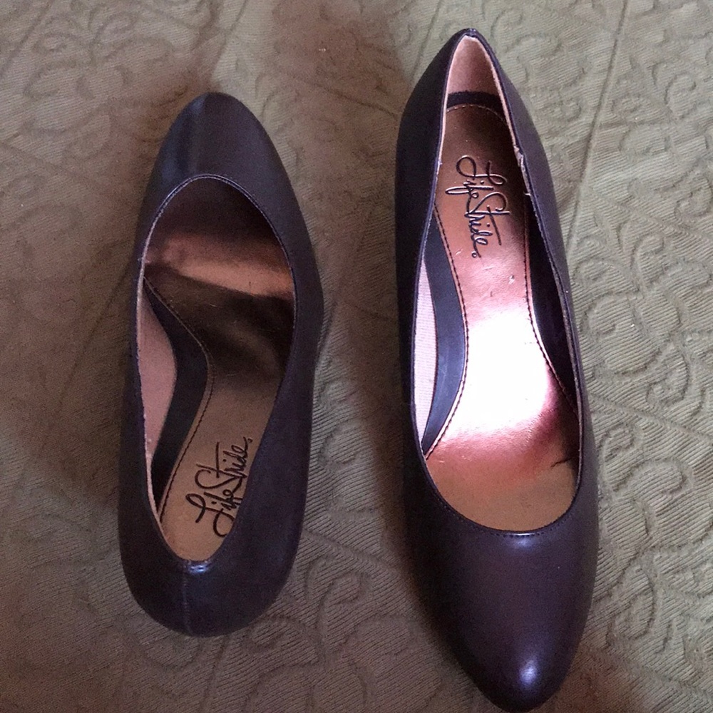 Life Stride Women's Sable Pump